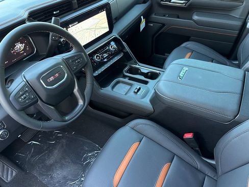 New 2026 GMC Sierra 2500 AT4 w/ AT4 Premium Plus Package AWD/4WD image 10