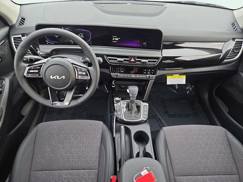 New 2026 Kia Seltos S image 20