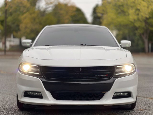 Used 2015 Dodge Charger R/T w/ Plus Group RWD image 2