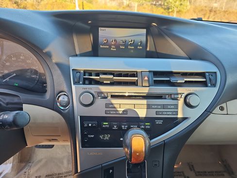 Used 2011 Lexus RX 350 2WD image 23