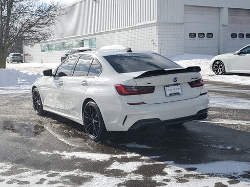 Used 2022 BMW M340i xDrive w/ Premium Package image 2