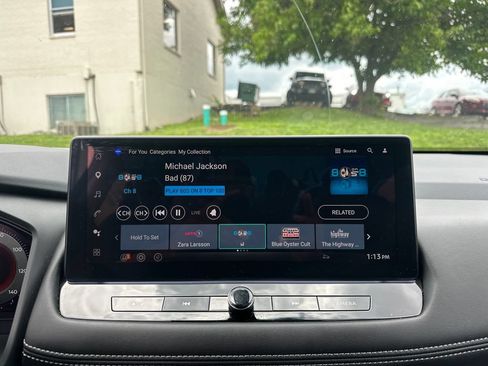 Used 2025 Nissan Rogue SL w/ SL Premium Package AWD/4WD image 48
