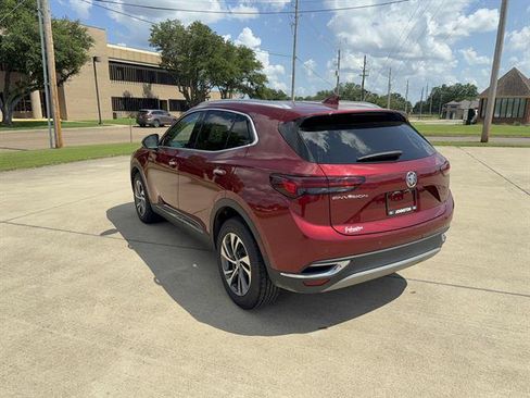 Used 2022 Buick Envision Essence w/ Technology Package I FWD image 5