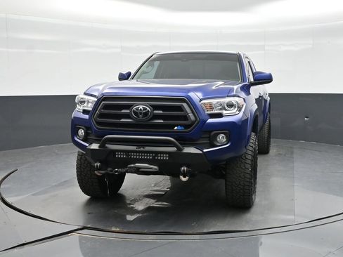 Used 2023 Toyota Tacoma SR5 AWD/4WD image 16