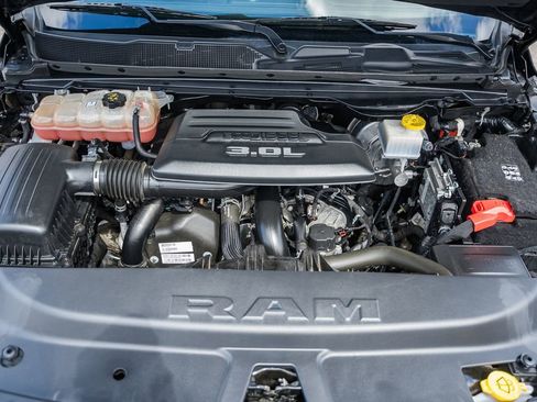 Used 2022 RAM 1500 Limited AWD/4WD image 21