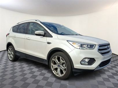 Used 2019 Ford Escape Titanium w/ U9j03 - Titanium Tow Package