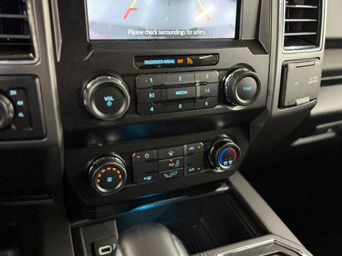 Used 2019 Ford F150 XLT w/ Equipment Group 301A Mid AWD/4WD image 22