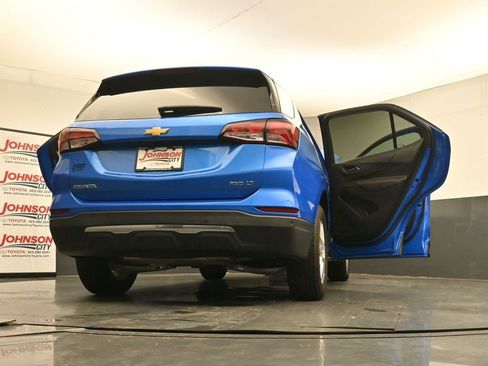 Used 2024 Chevrolet Equinox LT AWD/4WD image 43