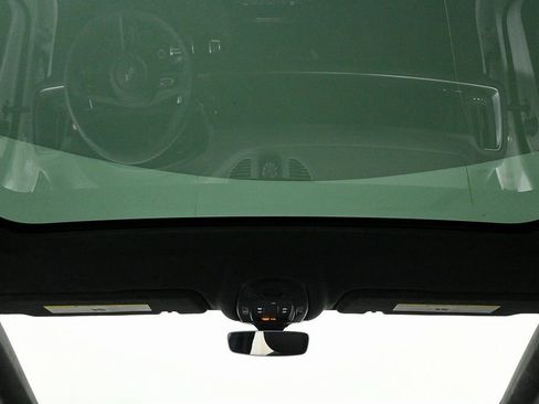 New 2025 Porsche Cayenne Turbo image 26