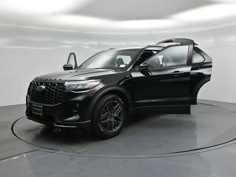 New 2026 Ford Explorer ST-Line image 31