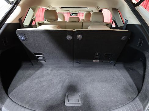 Used 2018 MAZDA CX-9 Touring w/ Touring Premium Package image 28