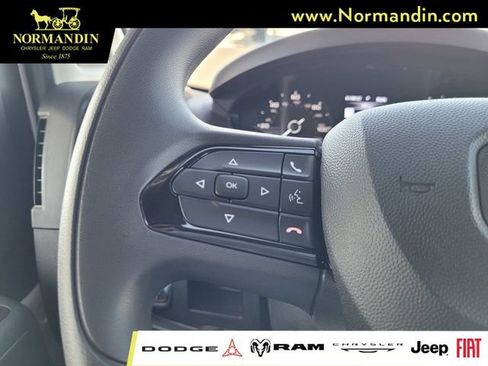 Used 2025 RAM ProMaster 1500 w/ Safety Group FWD image 13