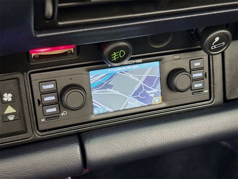 Used 1987 Porsche 911 Carrera image 20