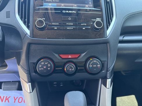 Used 2023 Subaru Forester AWD/4WD image 21