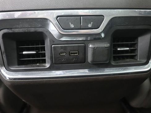 Used 2019 Chevrolet Silverado 1500 LTZ w/ LTZ Premium Package image 20