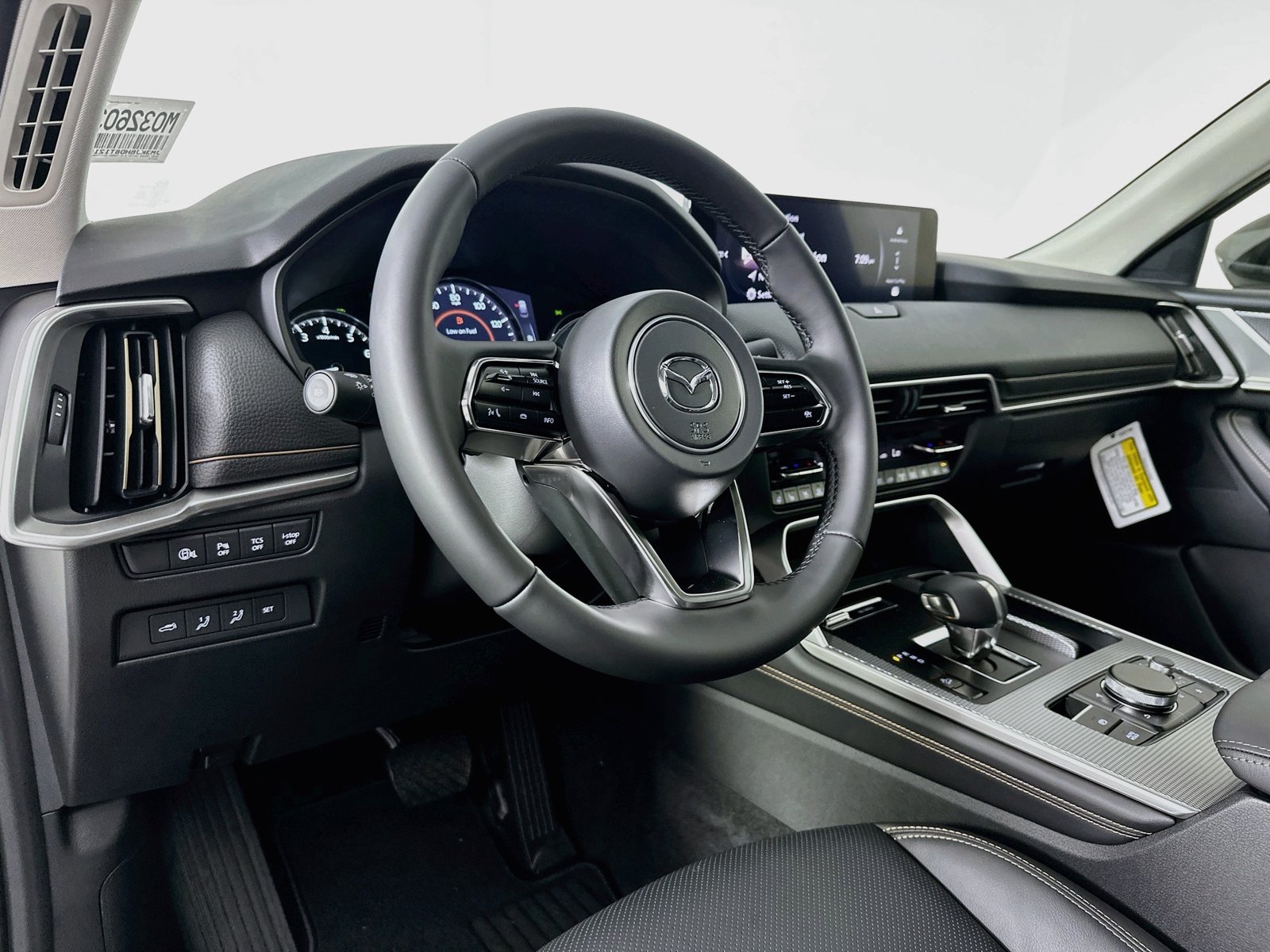 New 2026 MAZDA CX-70 3.3 Turbo w/ Preferred Package AWD/4WD image 9