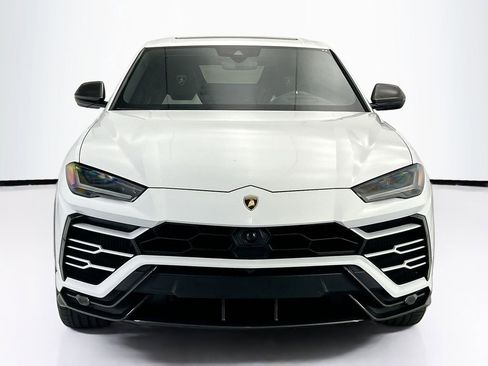 Used 2020 Lamborghini Urus AWD/4WD image 2