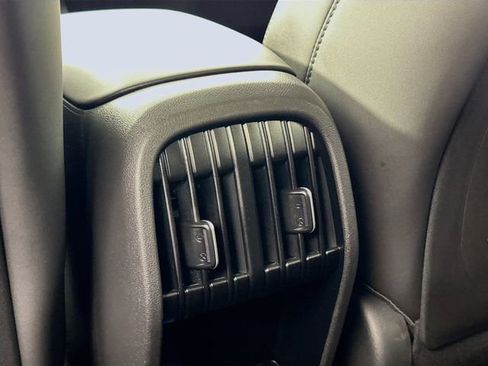 Certified 2025 Hyundai Kona Limited FWD image 37