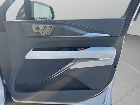 New 2026 Cadillac Escalade IQ Luxury 1 image 12