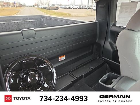 Used 2022 Toyota Tacoma SR image 15