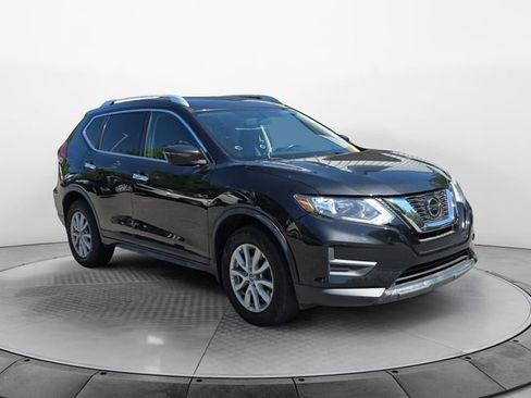 Used 2018 Nissan Rogue SV AWD/4WD image 7