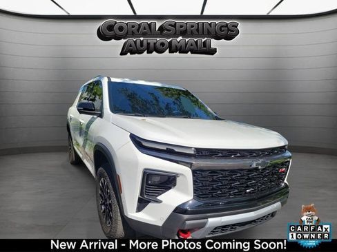 Used 2024 Chevrolet Traverse Z71 w/ Enhanced Driving Package AWD/4WD image 1