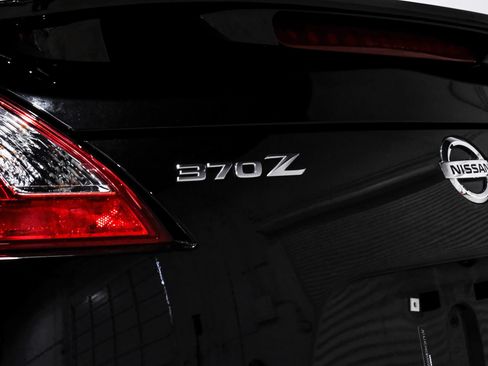 Used 2012 Nissan 370Z Touring w/ Sport Pkg RWD image 48