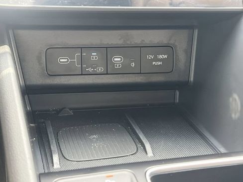 Certified 2025 Hyundai Sonata Limited FWD image 23