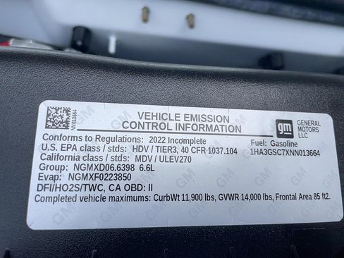 Used 2022 Chevrolet Express 3500 w/ Power Convenience Package RWD image 18
