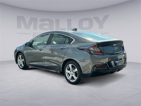 Used 2017 Chevrolet Volt LT w/ Comfort Package image 5