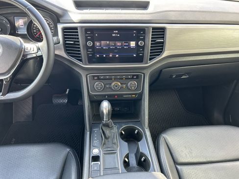 Used 2019 Volkswagen Atlas SE image 15