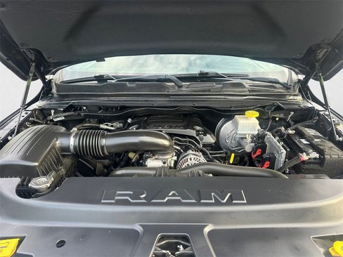 Certified 2022 RAM 1500 Limited image 14
