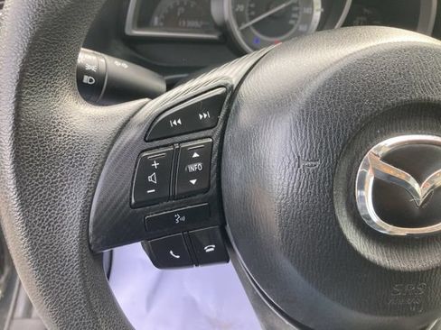 Used 2014 MAZDA MAZDA3 i Sport FWD image 23