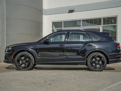 New 2025 Bentley Bentayga image 12