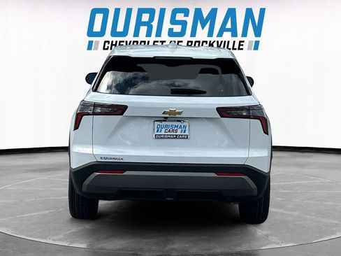 New 2026 Chevrolet Equinox LT w/ Convenience Package II image 5