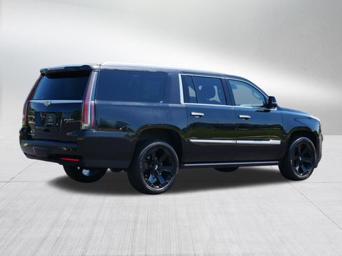 Used 2019 Cadillac Escalade ESV Premium Luxury AWD/4WD image 5