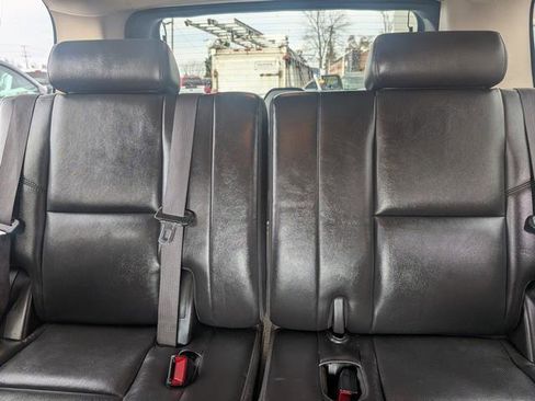 Used 2010 GMC Yukon XL Denali image 17