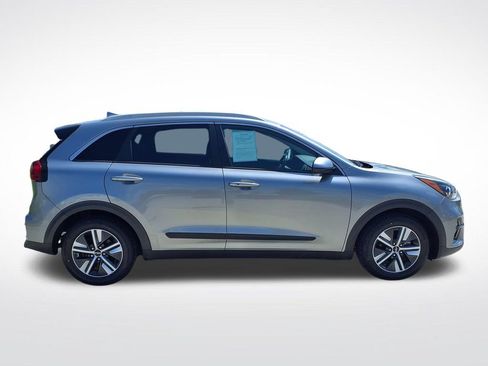 Used 2022 Kia Niro LXS FWD image 10