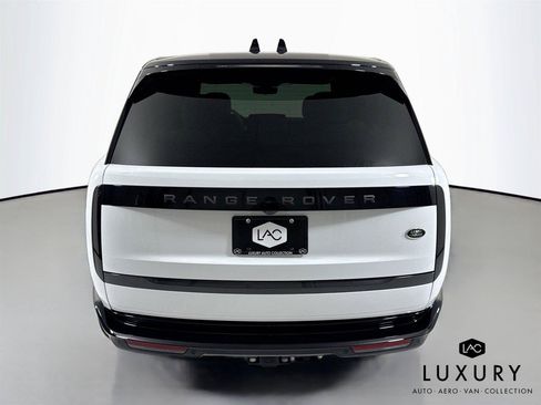 Used 2023 Land Rover Range Rover Long Wheelbase Autobiography AWD/4WD image 9