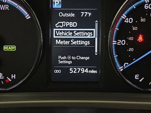Used 2017 Toyota RAV4 Limited w/ Advanced Technology Package AWD/4WD image 17