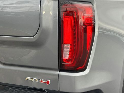Used 2021 GMC Sierra 1500 AT4 w/ AT4 Value Package image 26