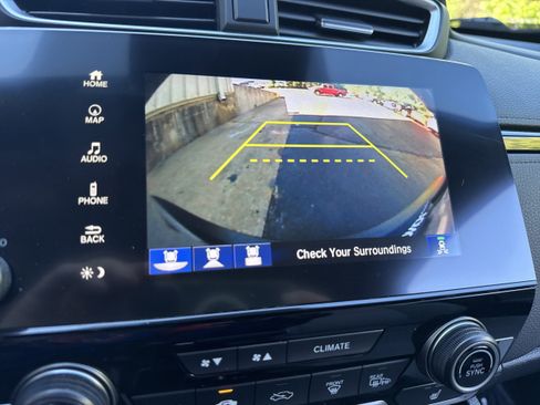 Used 2020 Honda CR-V Touring image 21