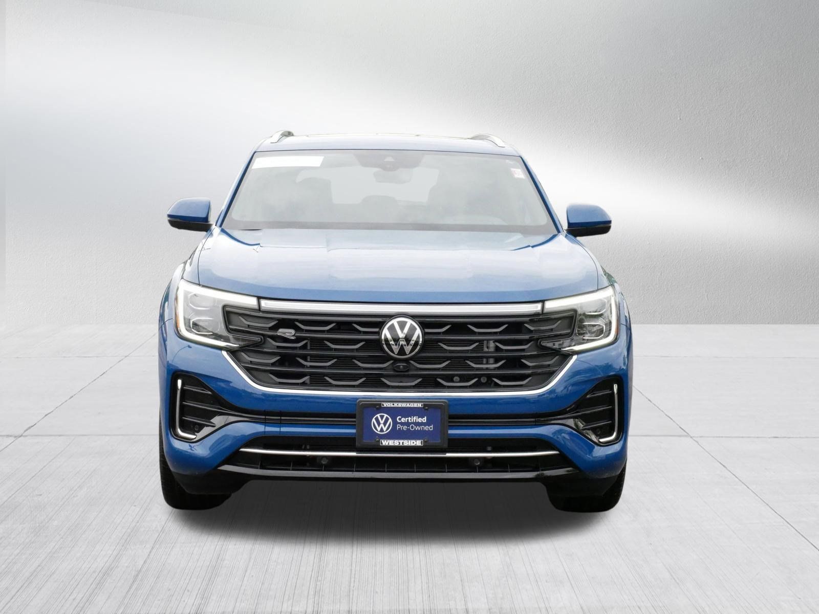 Certified 2026 Volkswagen Atlas Cross Sport SEL Premium R-Line AWD/4WD image 2
