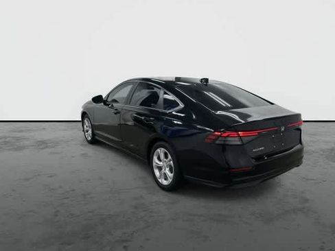 Used 2025 Honda Accord LX image 2