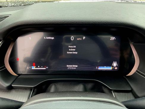 Used 2023 Jeep Grand Cherokee Altitude image 10