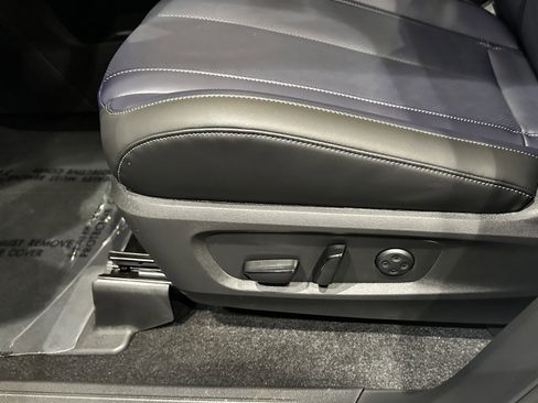 New 2026 INFINITI QX60 Sport image 11