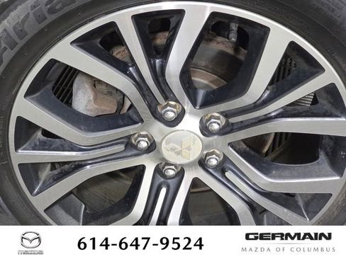 Used 2018 Mitsubishi Outlander GT AWD/4WD image 13