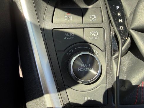 Used 2024 Toyota RAV4 XSE w/ Weather Package AWD/4WD image 16