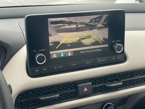 Used 2023 Honda HR-V LX image 20