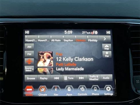 Used 2020 Jeep Grand Cherokee Altitude image 12